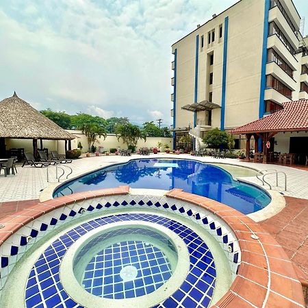 Hotel Maria Gloria Villavicencio Luaran gambar