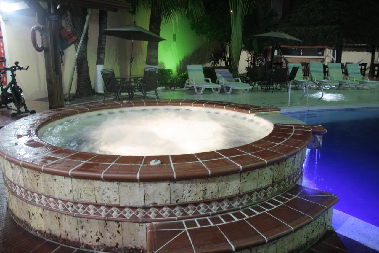 Hotel Maria Gloria Villavicencio Luaran gambar